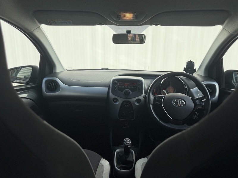 Used Toyota AYGO 2017 for sale - 77668063: Photo 15