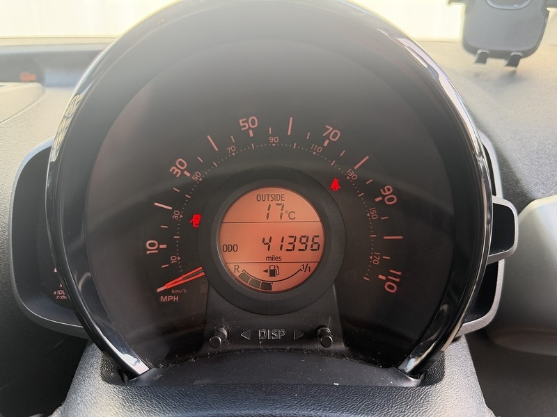 Used Toyota AYGO 2017 for sale - 77668063: Photo 17