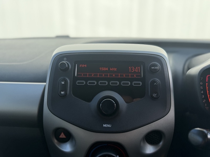 Used Toyota AYGO 2017 for sale - 77668063: Photo 20