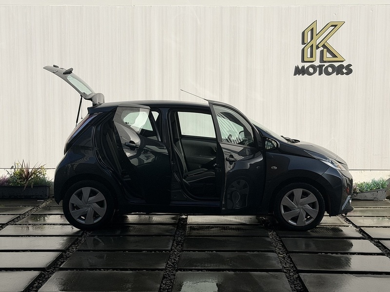 Used Toyota AYGO 2017 for sale - 77668063: Photo 5