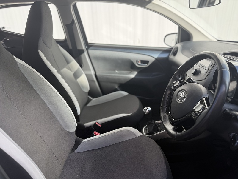 Used Toyota AYGO 2017 for sale - 77668063: Photo 7