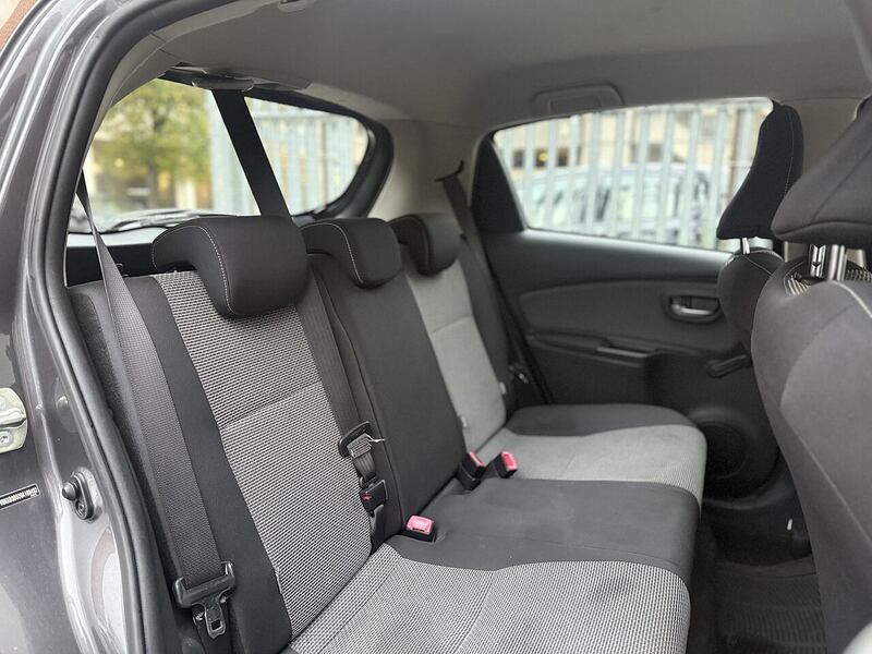 Used Toyota Yaris 2015 for sale - 76716120: Photo 11