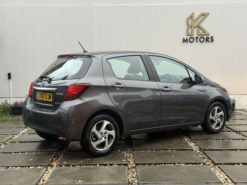 Used Toyota Yaris 2015 for sale - 76716120: Photo 7