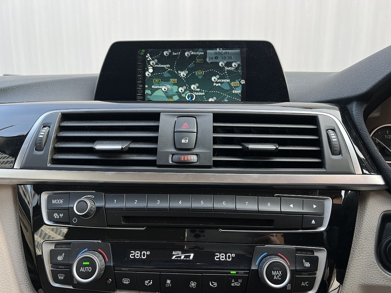 Used BMW 3 Series 2017 for sale - 77089466: Photo 26