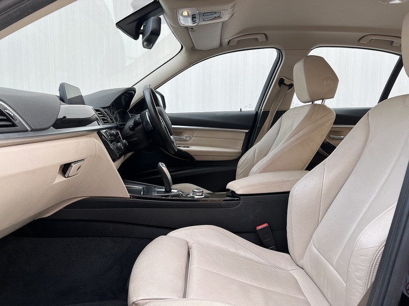 Used BMW 3 Series 2017 for sale - 77089466: Photo 32