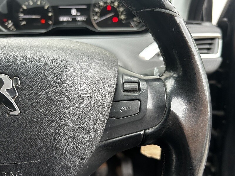 Used Peugeot 208 2018 for sale - 77572423: Photo 28