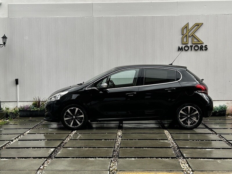 Used Peugeot 208 2018 for sale - 77572423: Photo 31