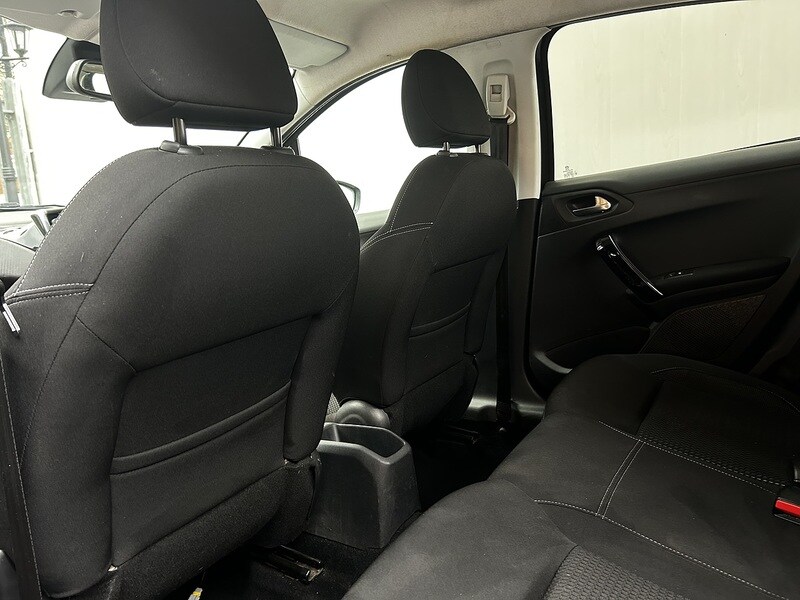 Used Peugeot 208 2018 for sale - 77572423: Photo 37