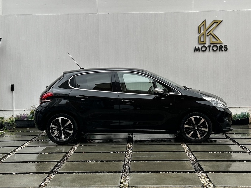 Used Peugeot 208 2018 for sale - 77572423: Photo 4