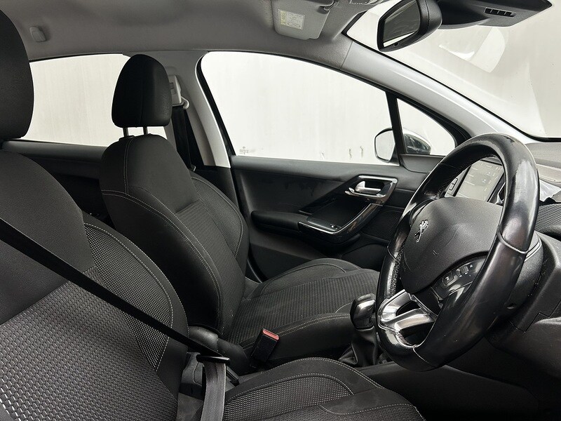 Used Peugeot 208 2018 for sale - 77572423: Photo 6