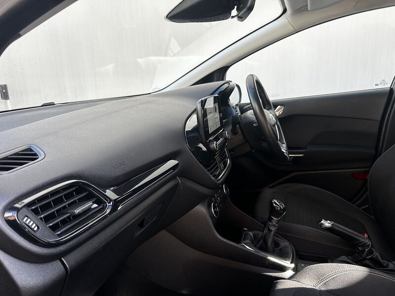 Used Ford Fiesta 2019 for sale - 77568402: Photo 32