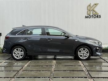 Used Kia Ceed 2021 for sale - 76740870: Photo