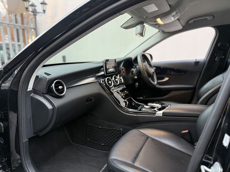 Used Mercedes-Benz C Class 2015 for sale - 76396571: Photo 23