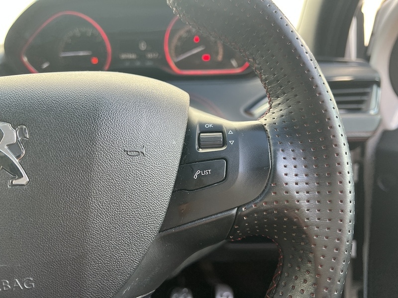 Used Peugeot 208 2016 for sale - 77375693: Photo 17