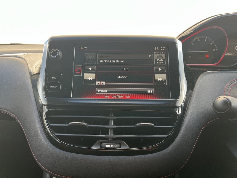 Used Peugeot 208 2016 for sale - 77375693: Photo 19