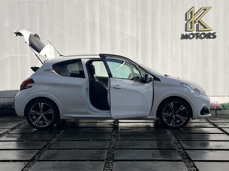Used Peugeot 208 2016 for sale - 77375693: Photo 5
