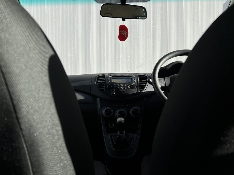 Used Hyundai i10 2012 for sale - 77140330: Photo 12