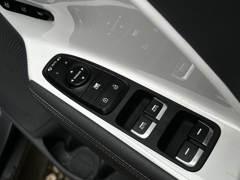 Used Kia Niro for sale - 77508075: Photo 8