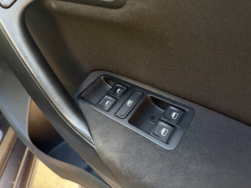 Used Volkswagen Polo 2016 for sale - 77720598: Photo 16