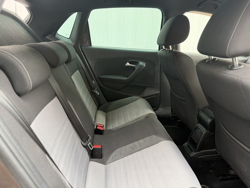 Used Volkswagen Polo 2016 for sale - 77720598: Photo 9