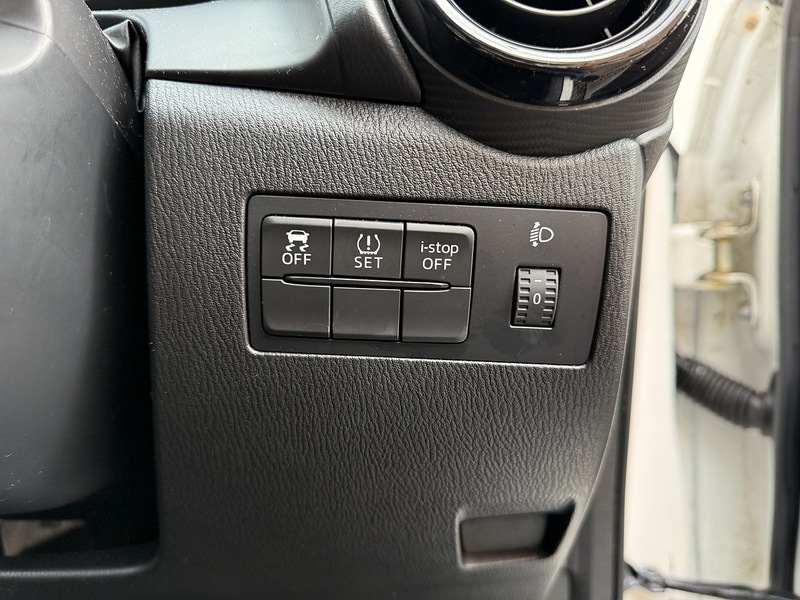 Used Mazda Mazda2 2016 for sale - 76437088: Photo 18