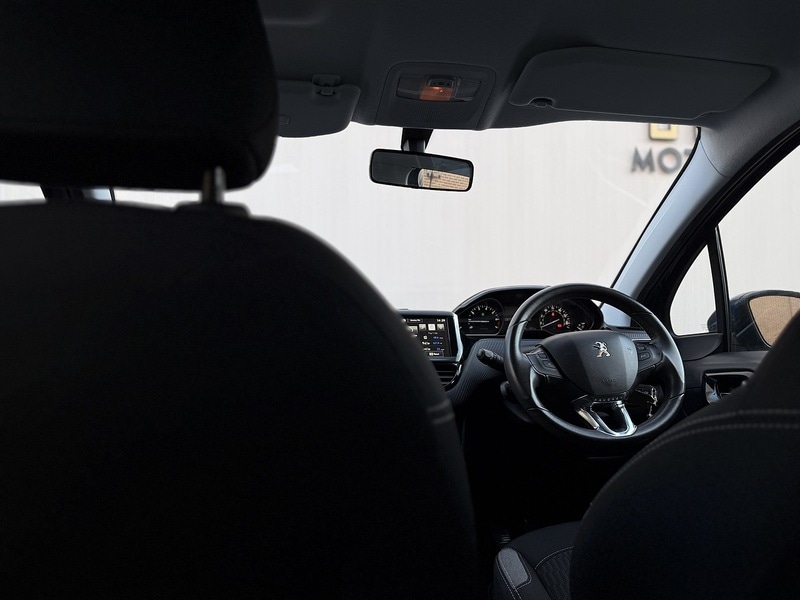Used Peugeot 208 2015 for sale - 76798884: Photo 14