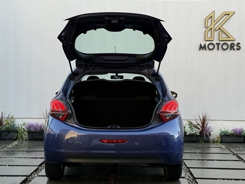 Used Peugeot 208 2015 for sale - 76798884: Photo 15