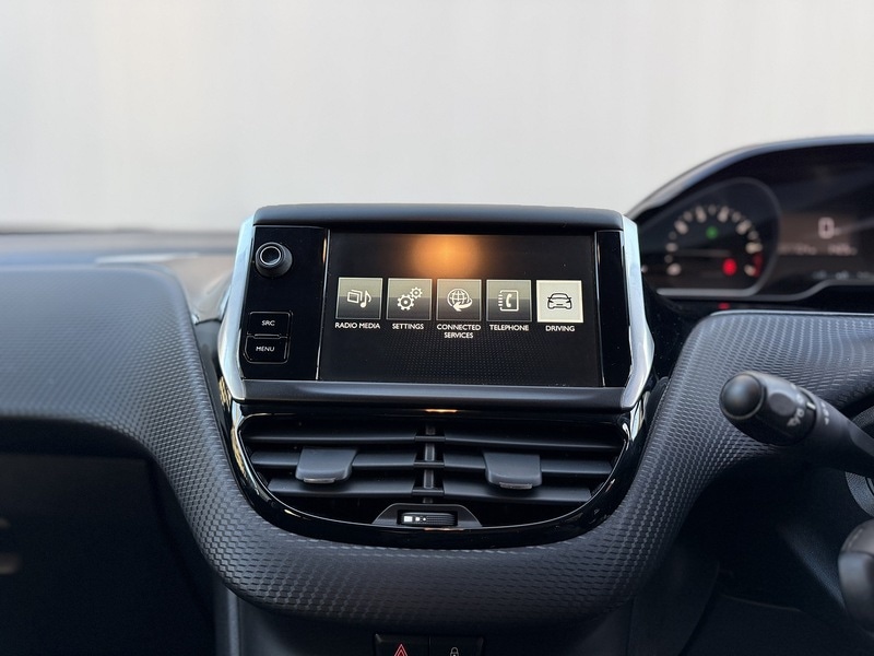 Used Peugeot 208 2015 for sale - 76798884: Photo 18