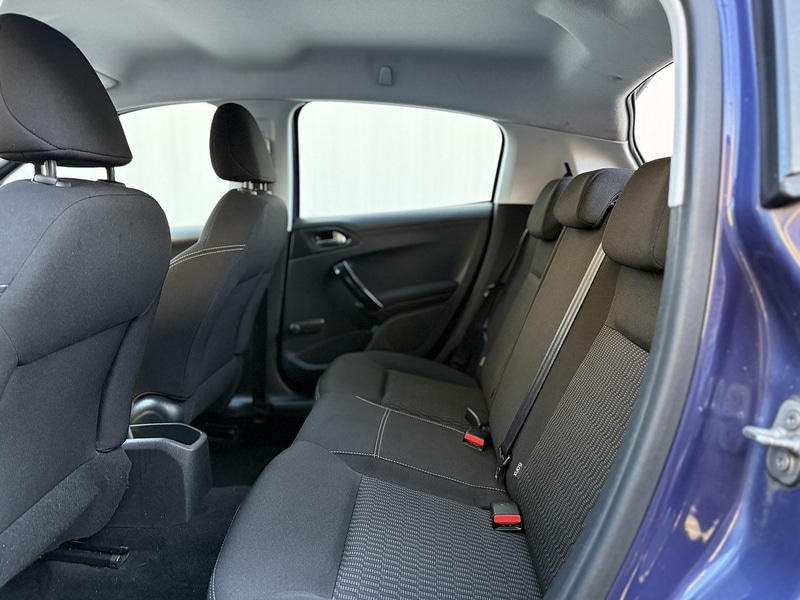 Used Peugeot 208 2015 for sale - 76798884: Photo 28