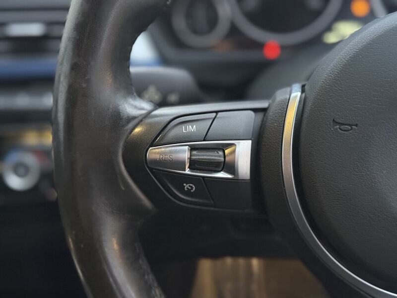 Used BMW 3 Series 2015 for sale - 77264000: Photo 12