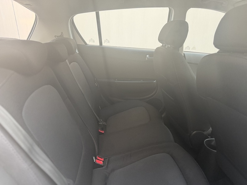 Used Hyundai i20 2014 for sale - 77760622: Photo 10