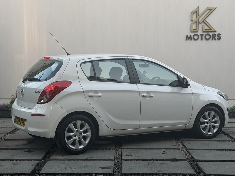 Used Hyundai i20 2014 for sale - 77760622: Photo 12