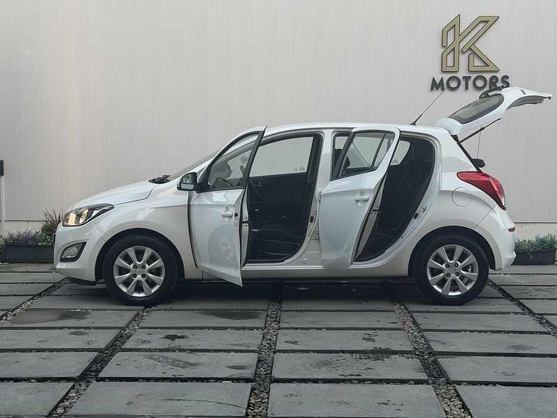 Used Hyundai i20 2014 for sale - 77760622: Photo 28
