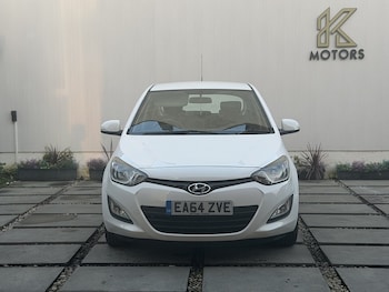 Used Hyundai i20 2014 for sale - 77760622: Photo