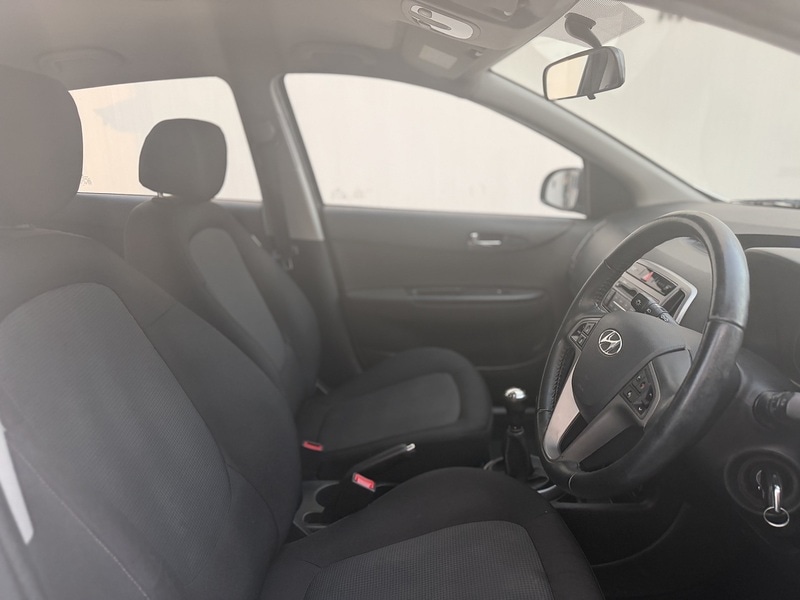 Used Hyundai i20 2014 for sale - 77760622: Photo 7