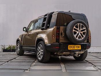 Used Land Rover Defender 110 2020 for sale - 75185875: Photo