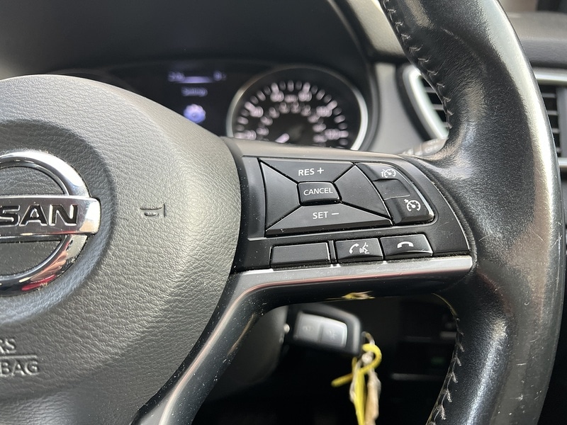 Used Nissan Qashqai 2017 for sale - 77375682: Photo 21