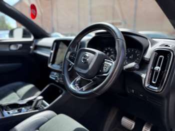 Used Volvo XC40 2021 for sale - 74692571: Photo