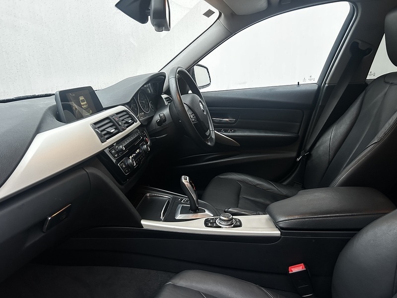 Used BMW 3 Series 2018 for sale - 77521616: Photo 26