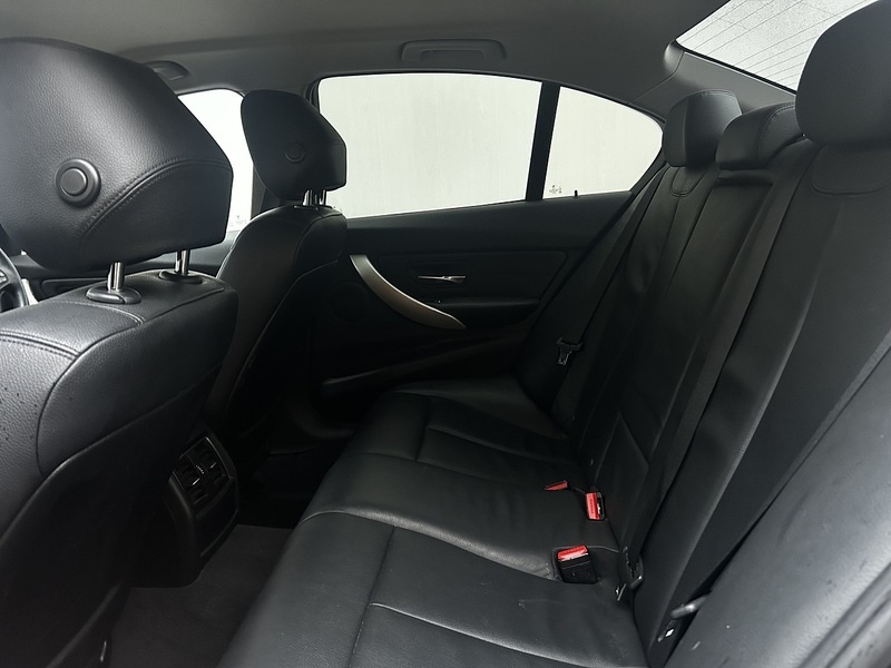 Used BMW 3 Series 2018 for sale - 77521616: Photo 29