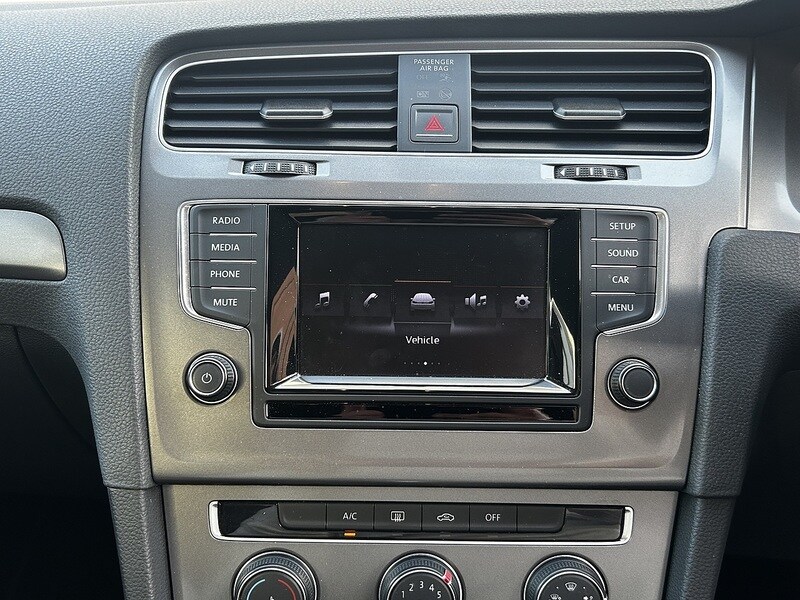 Used Volkswagen Golf 2015 for sale - 77558300: Photo 21