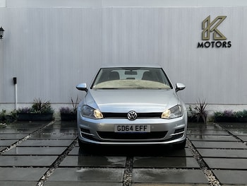 Used Volkswagen Golf 2015 for sale - 77558300: Photo