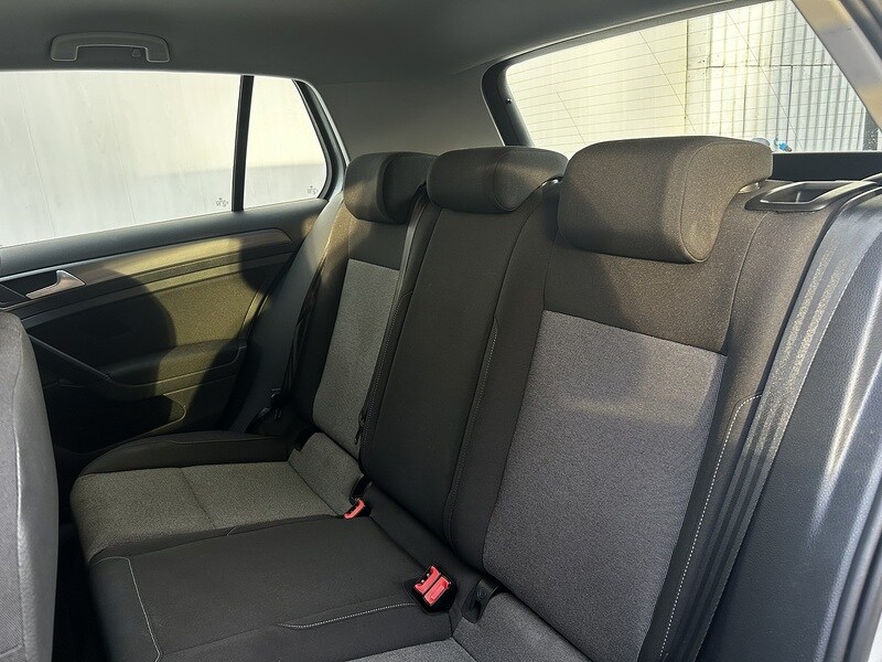 Used Volkswagen Golf 2015 for sale - 77558300: Photo 30
