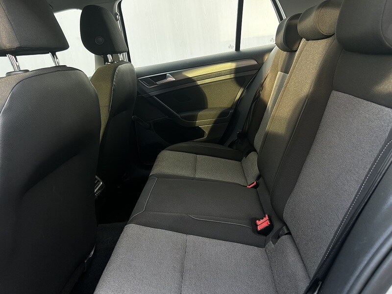 Used Volkswagen Golf 2015 for sale - 77558300: Photo 31