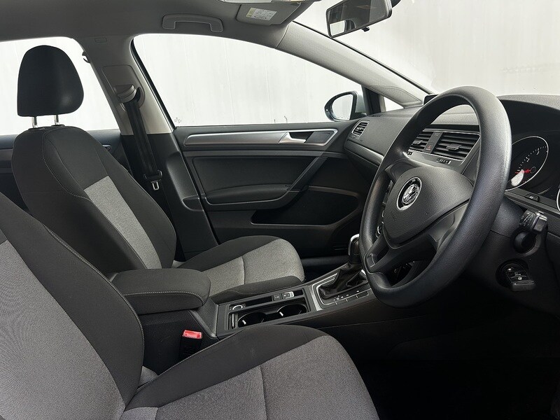 Used Volkswagen Golf 2015 for sale - 77558300: Photo 6