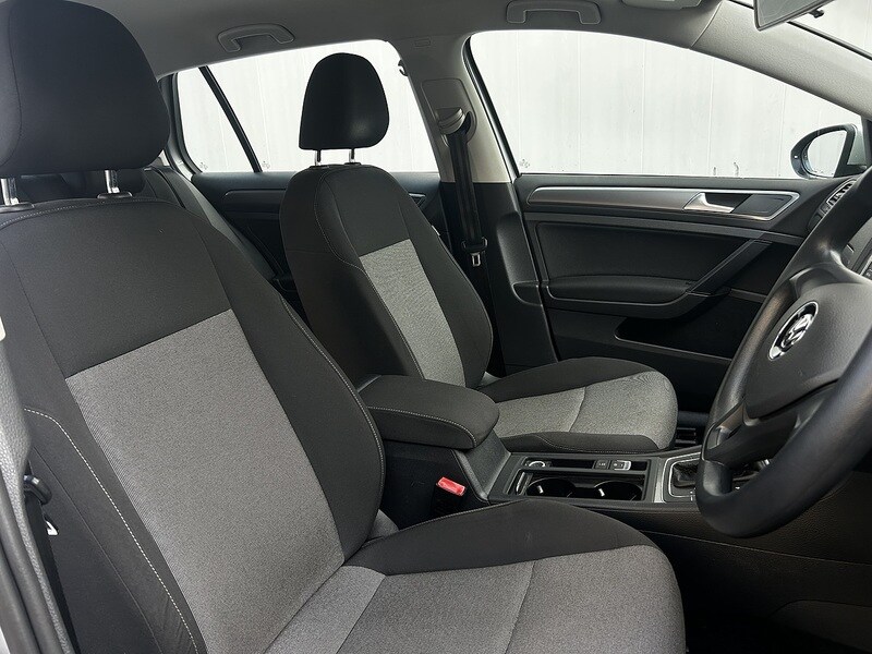 Used Volkswagen Golf 2015 for sale - 77558300: Photo 7