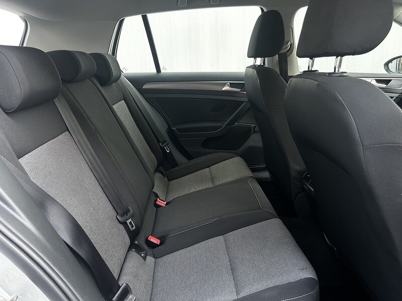Used Volkswagen Golf 2015 for sale - 77558300: Photo 9