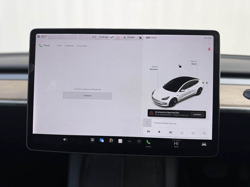 Used Tesla Model 3 2021 for sale - 76716132: Photo 25