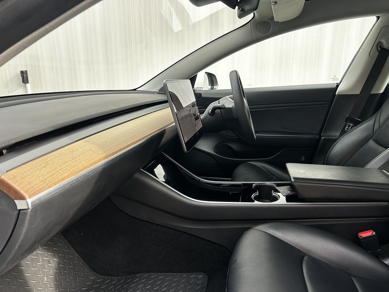 Used Tesla Model 3 2020 for sale - 77543611: Photo 27