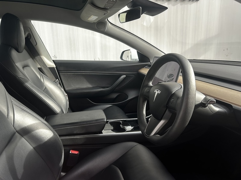 Used Tesla Model 3 2020 for sale - 77543611: Photo 6